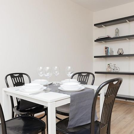 Old Town Spacious Apartment Bonifraterska By Renters Varşovia Exterior foto