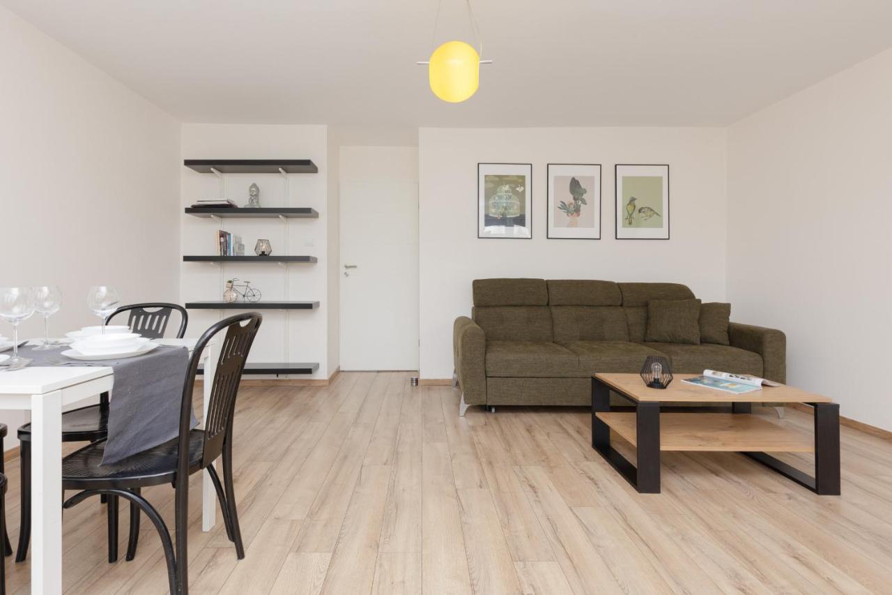 Old Town Spacious Apartment Bonifraterska By Renters Varşovia Exterior foto