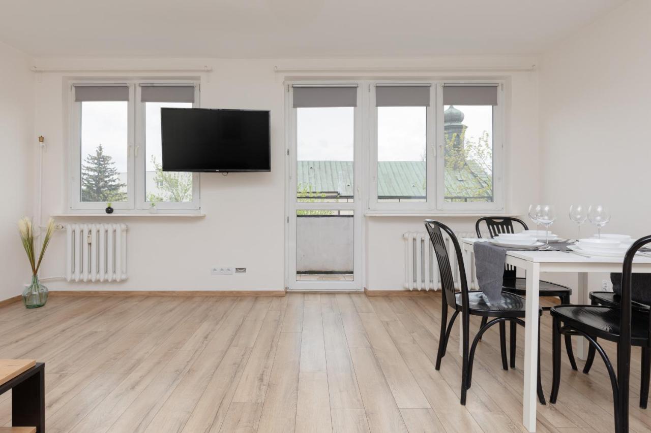 Old Town Spacious Apartment Bonifraterska By Renters Varşovia Exterior foto